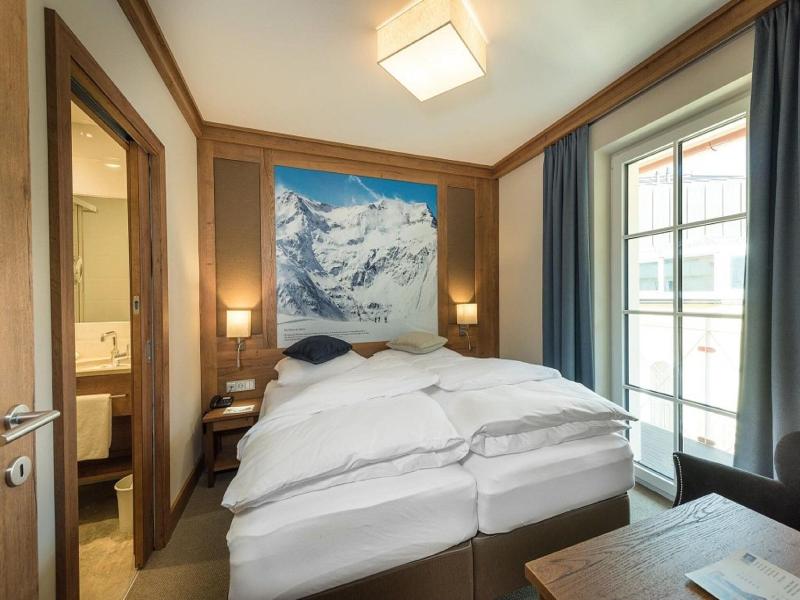 Hotel Eden Rock image