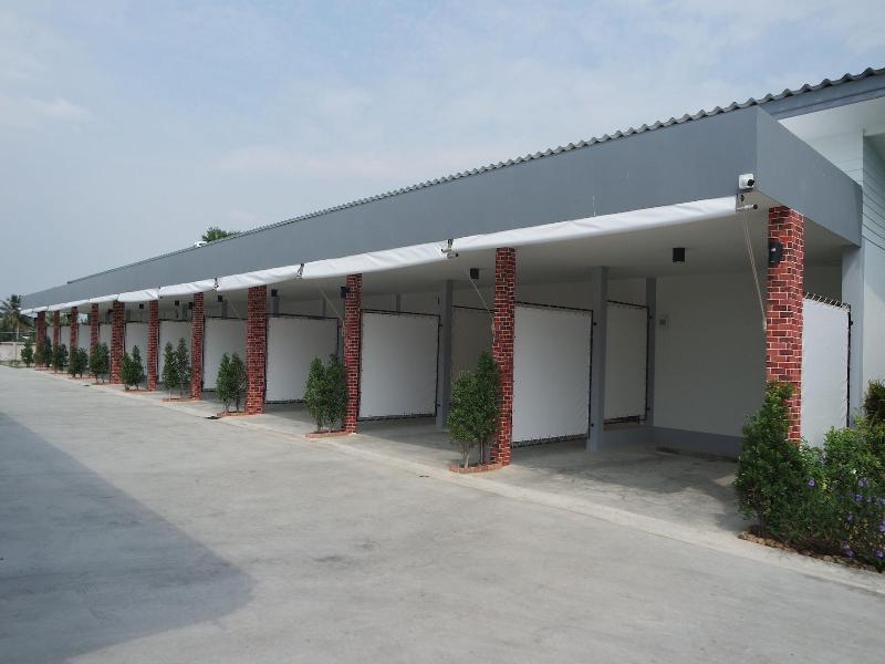Happy Field Resort Cha-am image