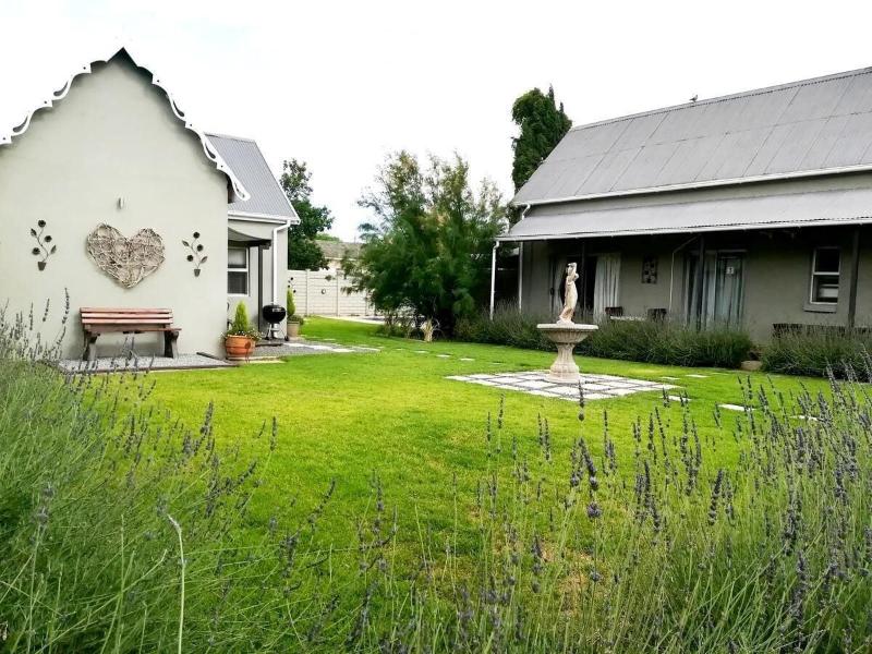Tranquil House Bed and Breakfast