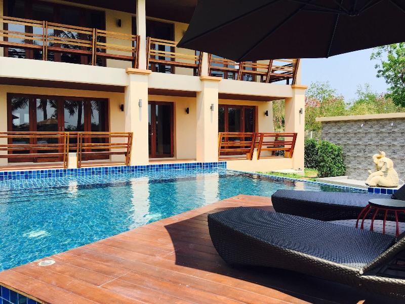 Elegancy Resort Hua Hin image