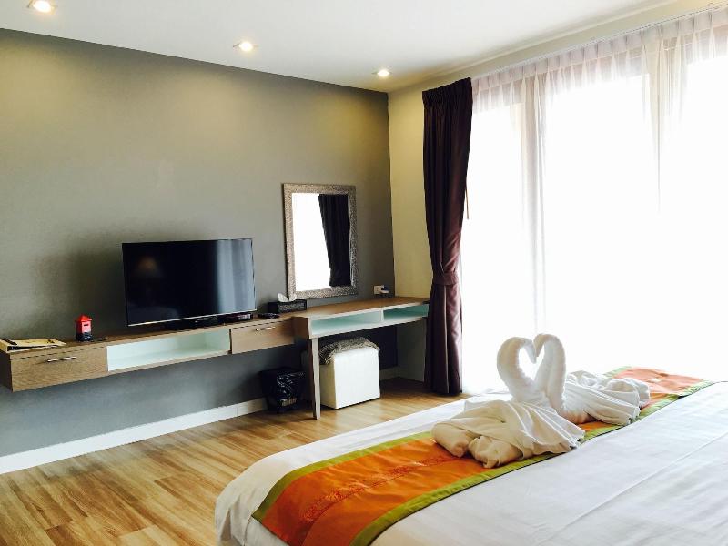 Elegancy Resort Hua Hin image