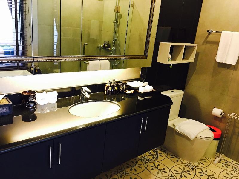 Elegancy Resort Hua Hin image