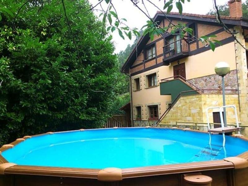 Albergue Los Nuberos image