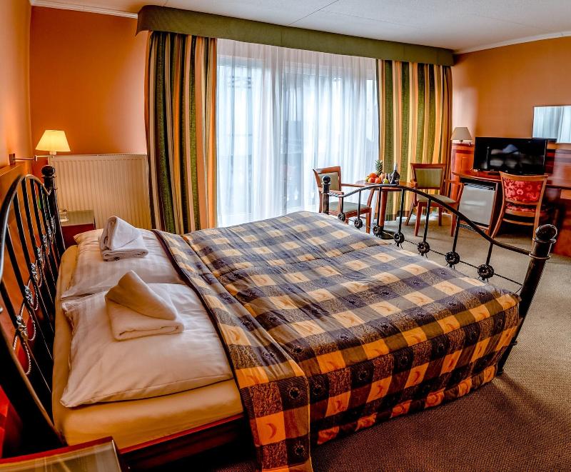 Schlosshotel Marienbad image