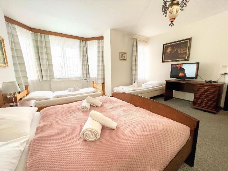 Schlosshotel Marienbad image