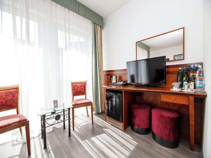 Schlosshotel Marienbad image