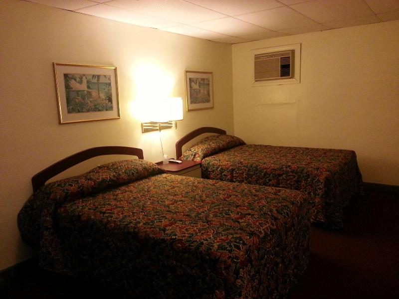 Sunny South Motel image
