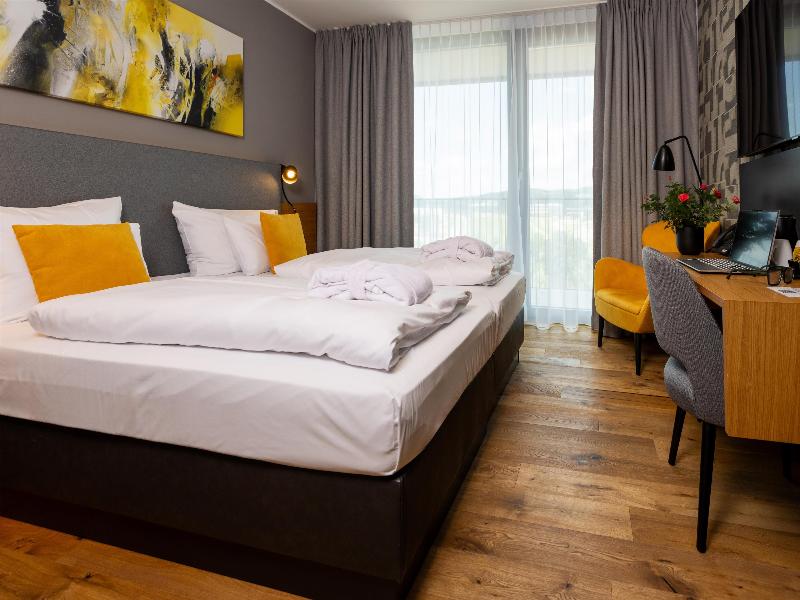 Best Western Parkhotel Hagenberg image