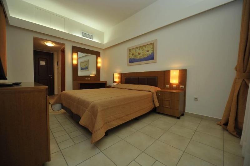 Vriniotis Hotel image