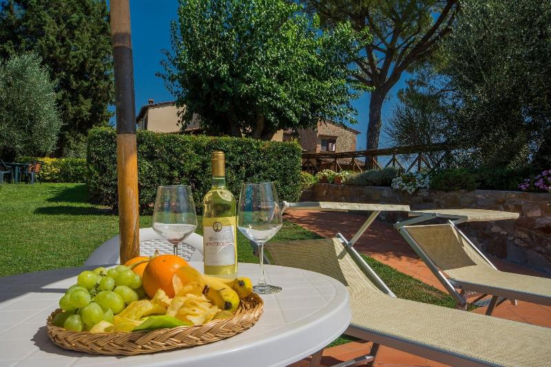 Lovely Farmhouse in Castelfiorentino With Garden image