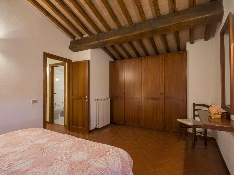 Lovely Farmhouse in Castelfiorentino With Garden image