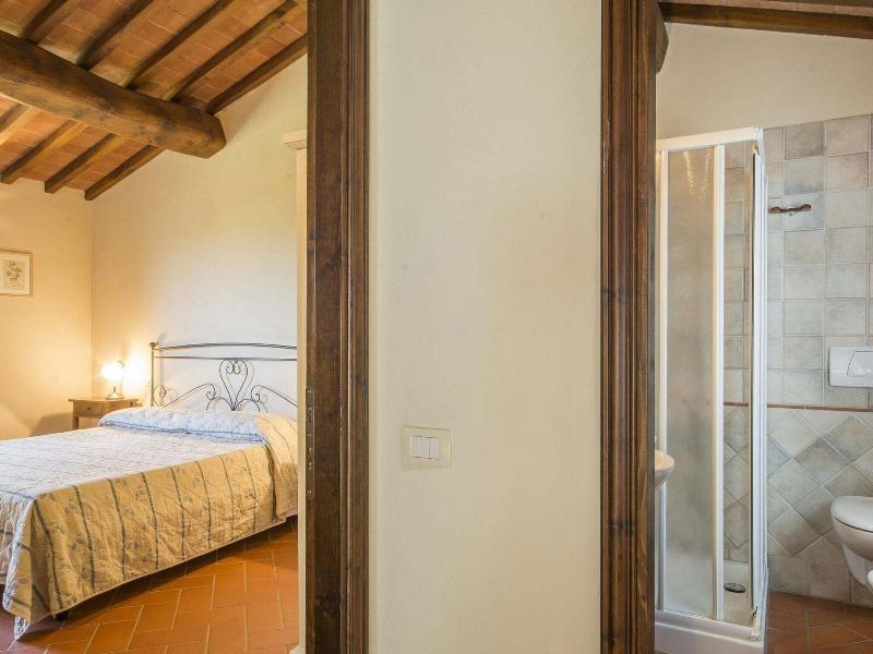 Lovely Farmhouse in Castelfiorentino With Garden image