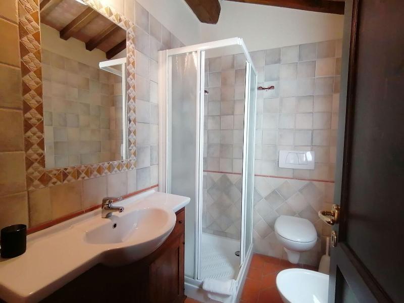 Lovely Farmhouse in Castelfiorentino With Garden image