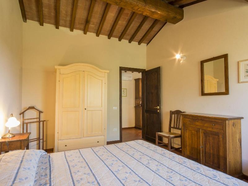 Lovely Farmhouse in Castelfiorentino With Garden image