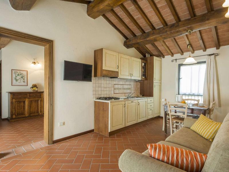 Lovely Farmhouse in Castelfiorentino With Garden image