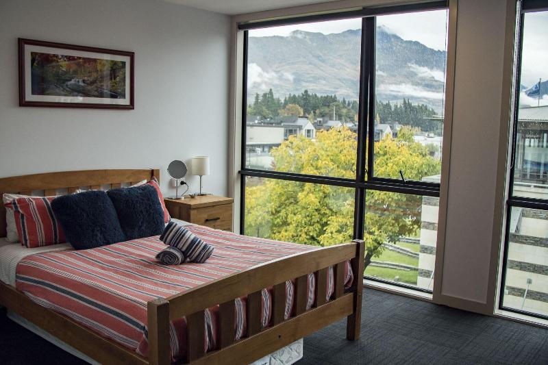 Adventure Q2 Hostel image