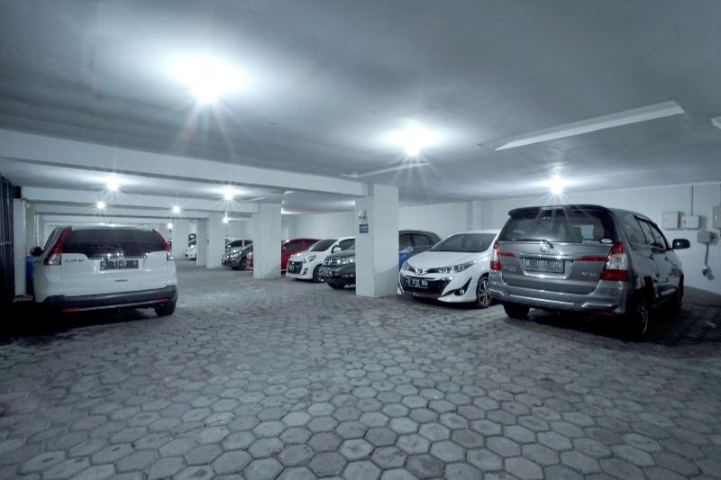 Dparagon Bukit Sari image