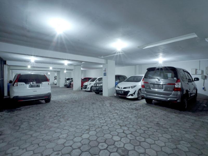 Dparagon Bukit Sari