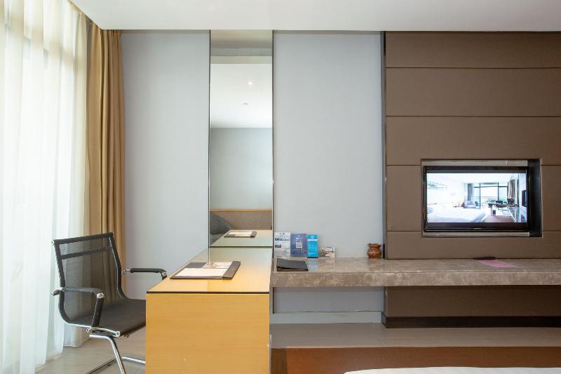 Da Mei Sha Yacht Club Resort image