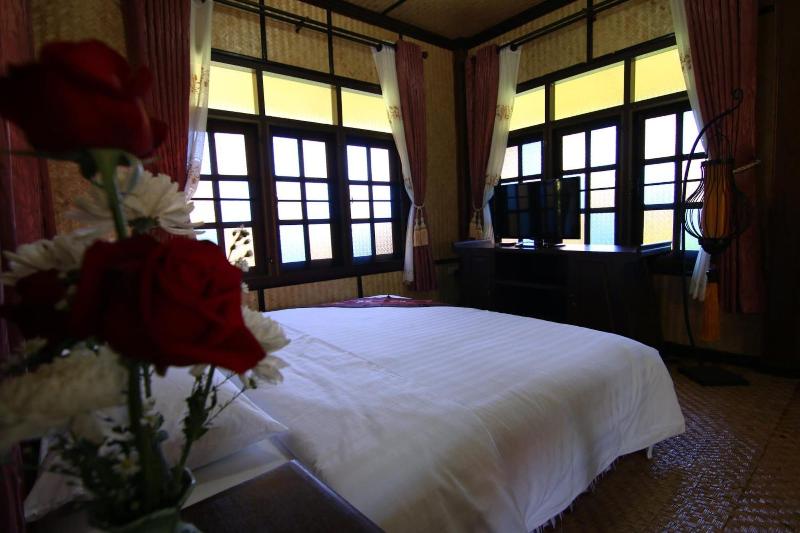 Little Teak Home Stay image