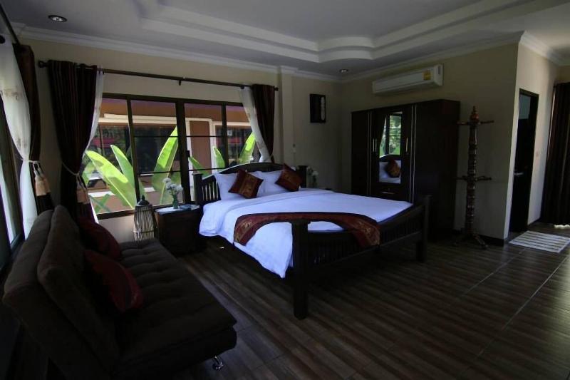 Little Teak Home Stay image