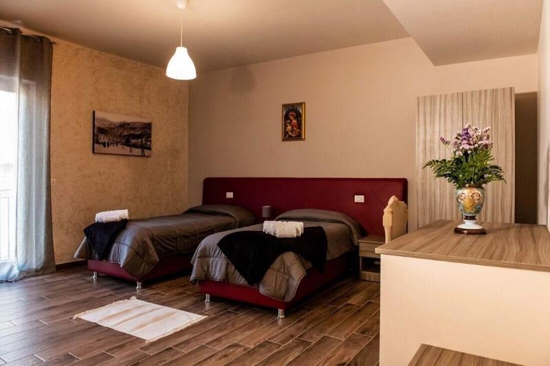 Il Carro Comfortable Rooms image