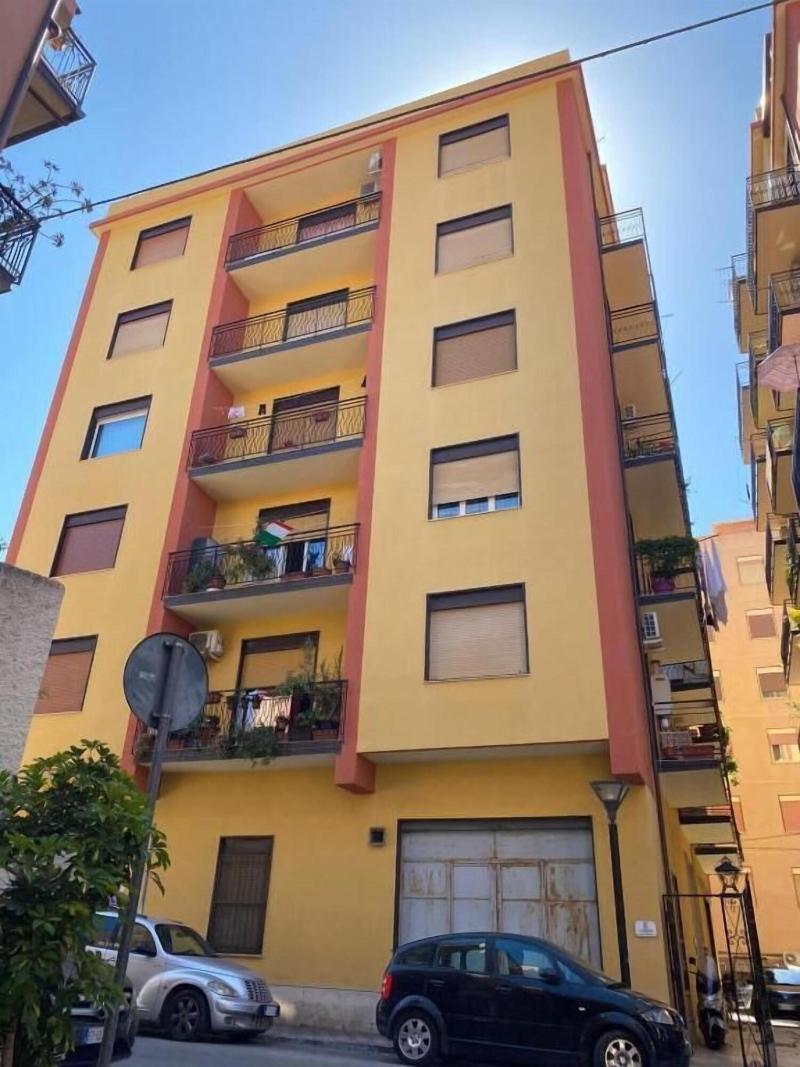 Five Rooms Brolo image