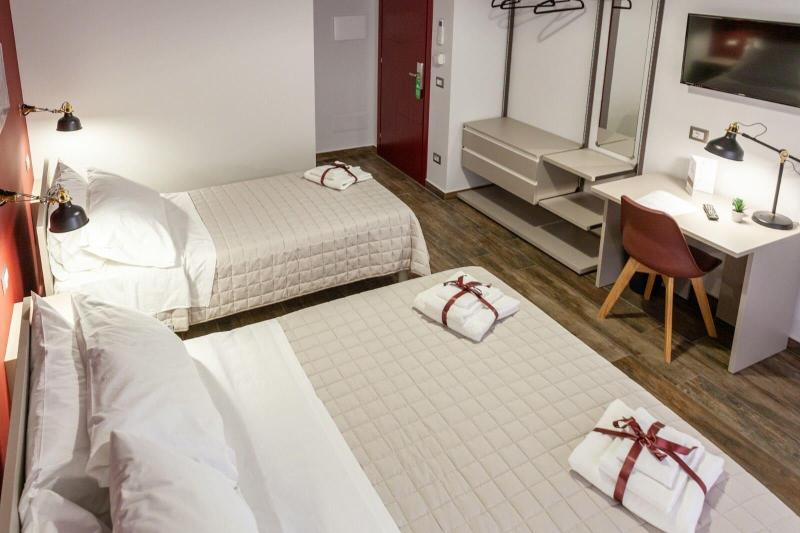 Five Rooms Brolo image
