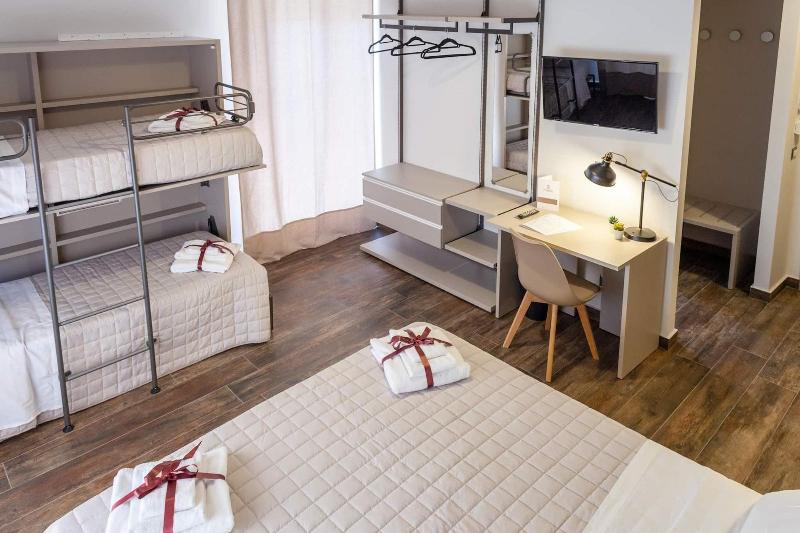 Five Rooms Brolo image