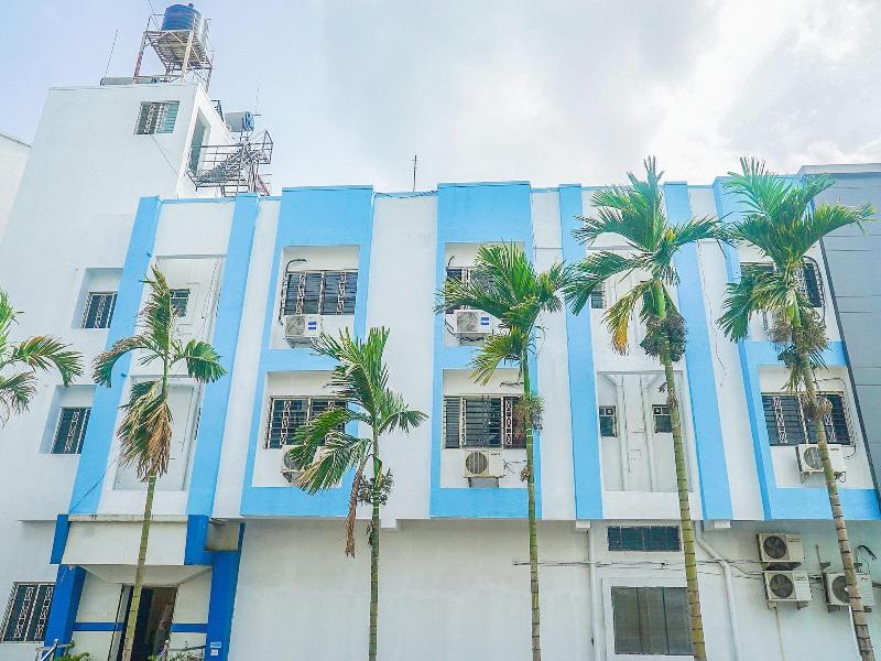 13583 Hotel Paradise Inn image