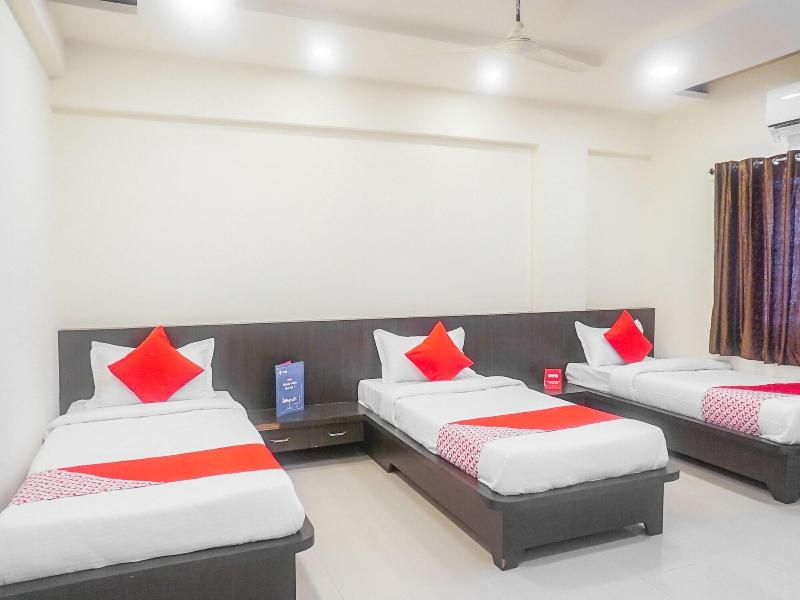 13583 Hotel Paradise Inn image