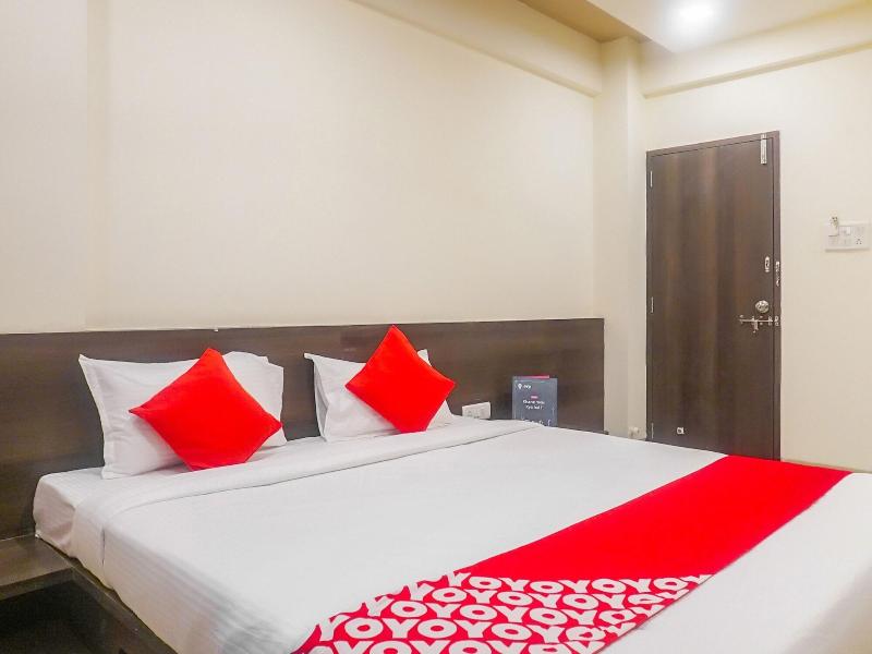 13583 Hotel Paradise Inn image
