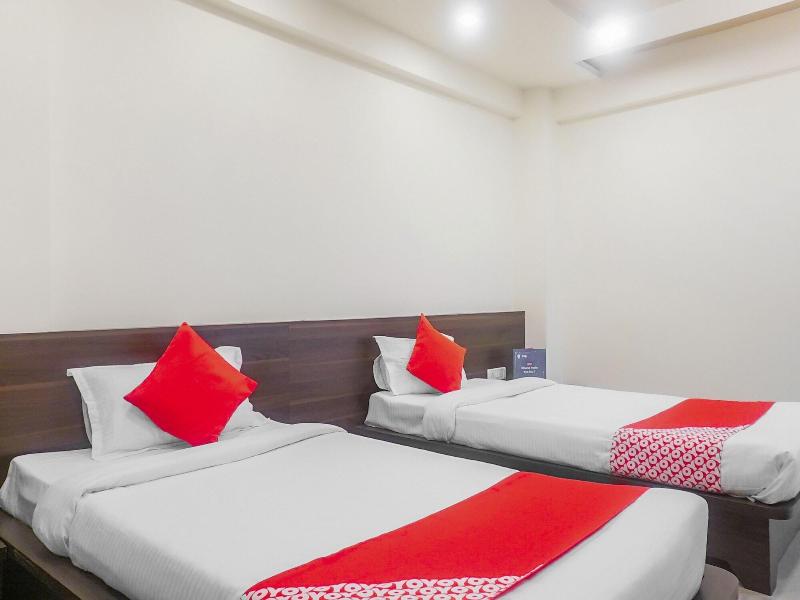 13583 Hotel Paradise Inn image