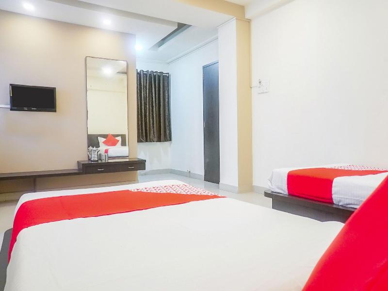 13583 Hotel Paradise Inn image