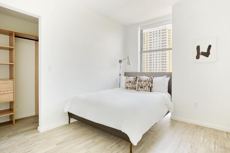 Sonder at Riverwalk image