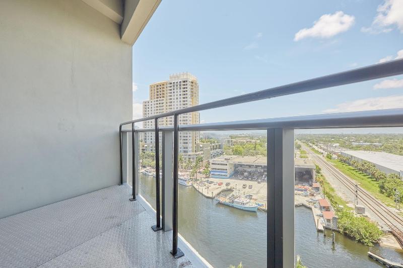 Sonder at Riverwalk image
