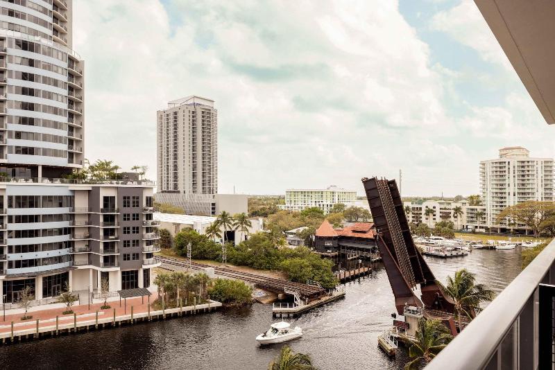 Sonder at Riverwalk image