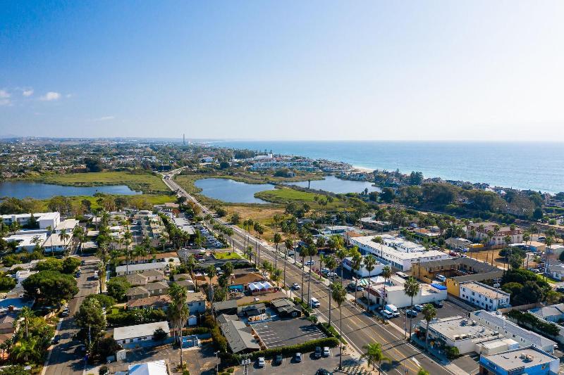 The Green Room Hotel