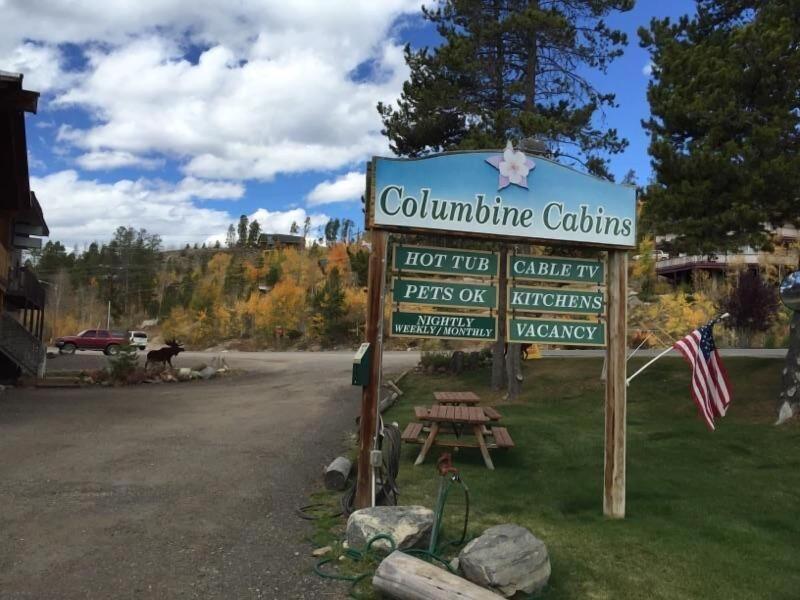Columbine Cabins image