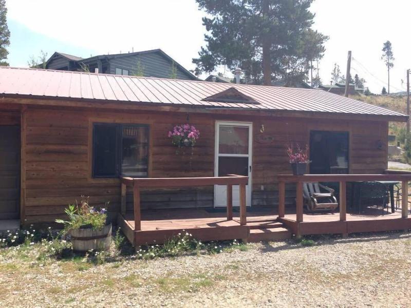Columbine Cabins image