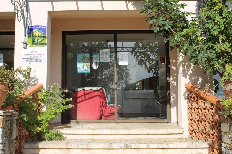 Chambres D Hotes Le Clos Des Oliviers image