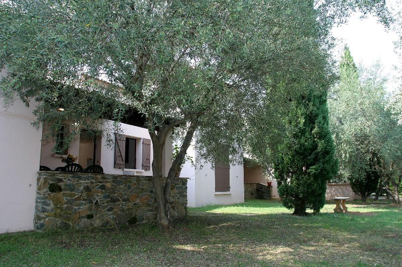 Chambres D Hotes Le Clos Des Oliviers image