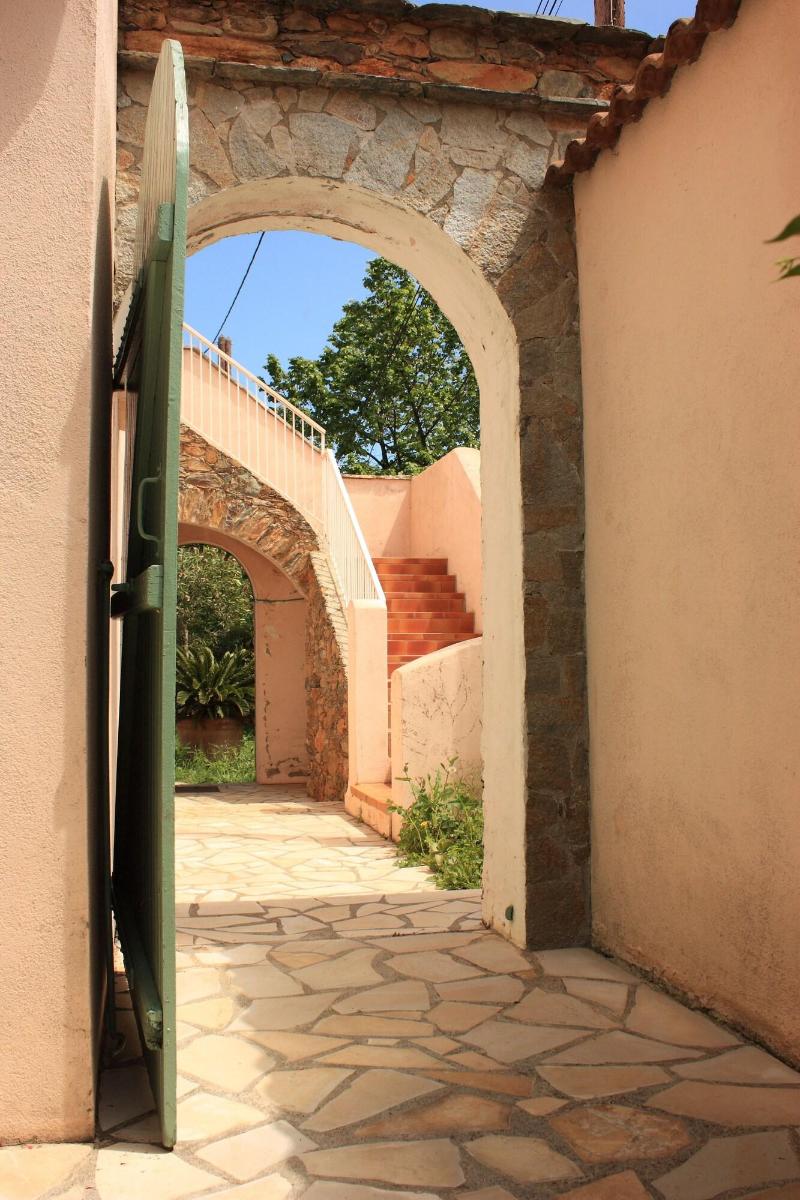 Chambres D Hotes Le Clos Des Oliviers image