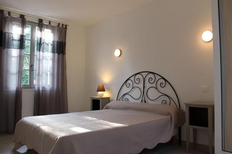 Chambres D Hotes Le Clos Des Oliviers image