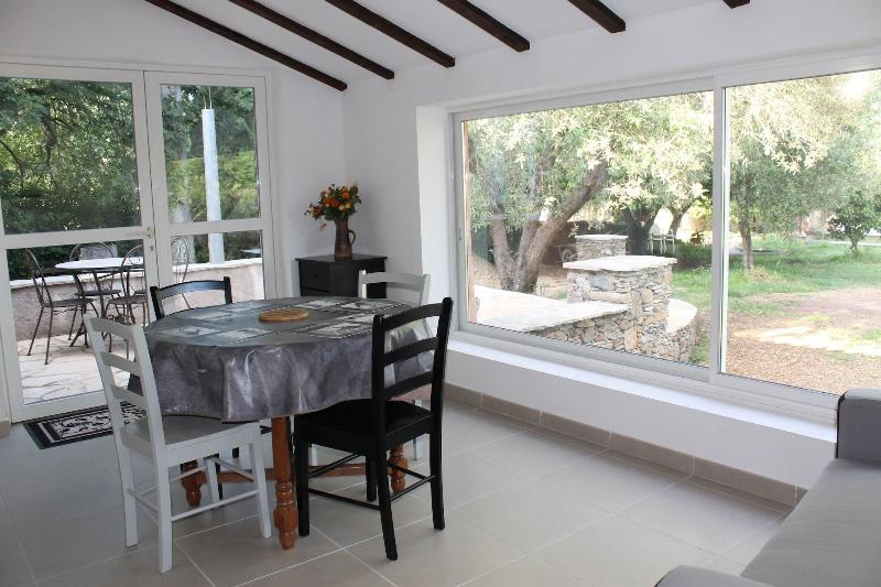 Chambres D Hotes Le Clos Des Oliviers image