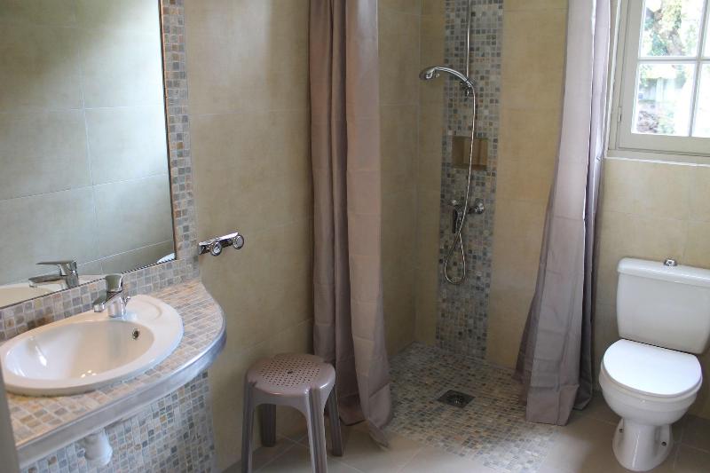 Chambres D Hotes Le Clos Des Oliviers image