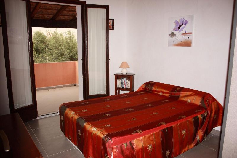 Chambres D Hotes Le Clos Des Oliviers image