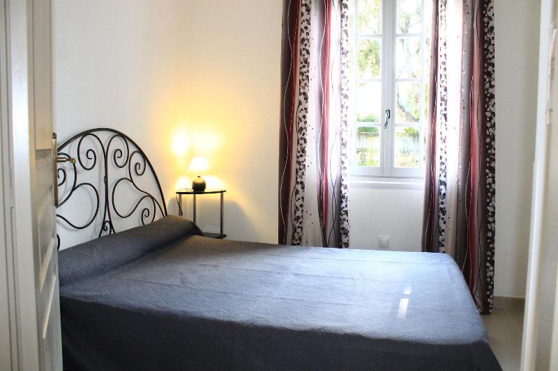 Chambres D Hotes Le Clos Des Oliviers image