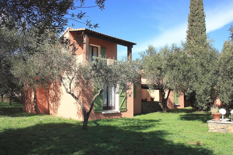 Chambres D Hotes Le Clos Des Oliviers image