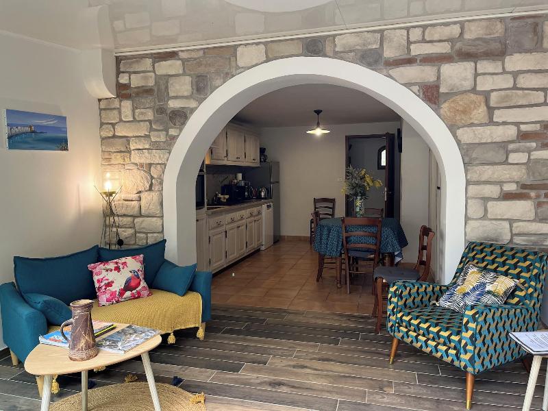 Chambres D Hotes Le Clos Des Oliviers image